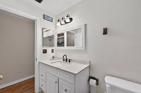 Bath - 10818 Brickside Ct, Riverview, FL 33579 photo 7 of 7