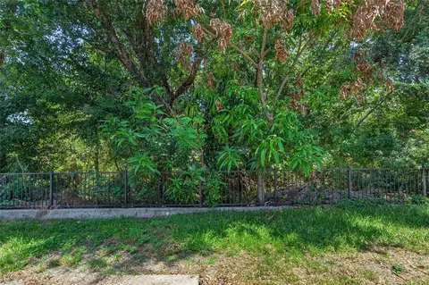 Exterior - 10818 Brickside Ct, Riverview, FL 33579 photo 2 of 6