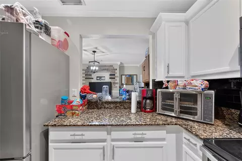 Kitchen - 10818 Brickside Ct, Riverview, FL 33579 photo 5 of 5