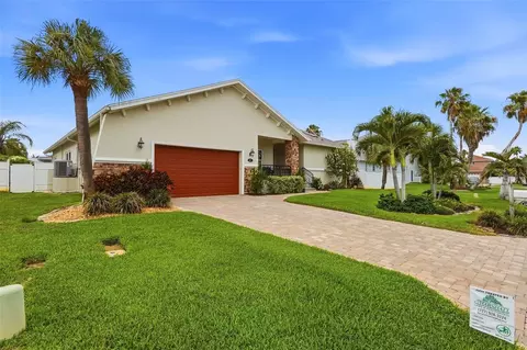 661 7th Ave N, Tierra Verde, FL 33715