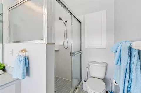 Bath - 5247 Tropical Pt, Weeki Wachee, FL 34607 photo 5 of 5