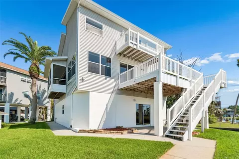 Exterior - 5247 Tropical Pt, Weeki Wachee, FL 34607 photo 18 of 19