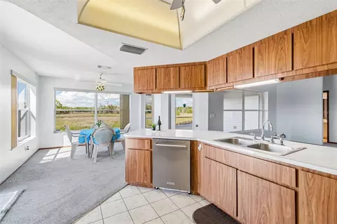 Kitchen - 5247 Tropical Pt, Weeki Wachee, FL 34607 photo 9 of 10