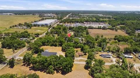 View/Area - 11410 Thomas Rd, Seffner, FL 33584 photo 5 of 10