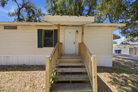 Exterior - 11410 Thomas Rd, Seffner, FL 33584 photo 6 of 7
