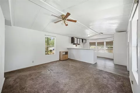 Living - 11410 Thomas Rd, Seffner, FL 33584 photo 8 of 9