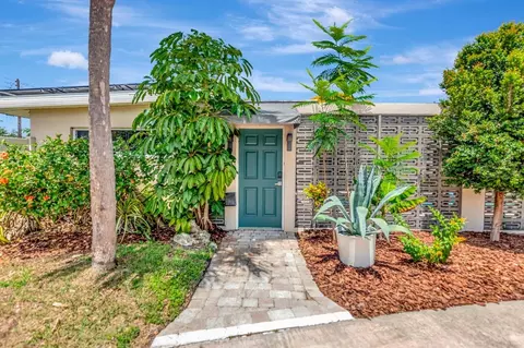 1950 45th St N, Saint Petersburg, FL 33713