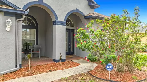 11607 Grove Arcade Dr, Riverview, FL 33569