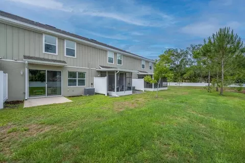 Exterior - 10967 Quickwater Ct, Riverview, FL 33569 photo 7 of 9