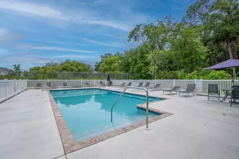 Exterior - 10967 Quickwater Ct, Riverview, FL 33569 photo 8 of 9