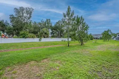 Exterior - 10967 Quickwater Ct, Riverview, FL 33569 photo 6 of 9