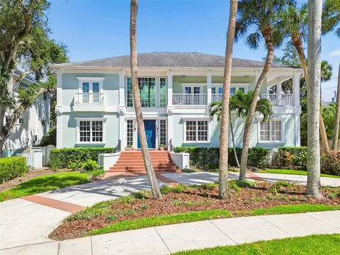 814 S Bayside Dr, Tampa, FL 33609