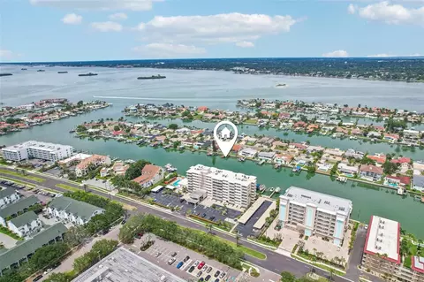 223 Island Way #4C, Clearwater Beach, FL 33767