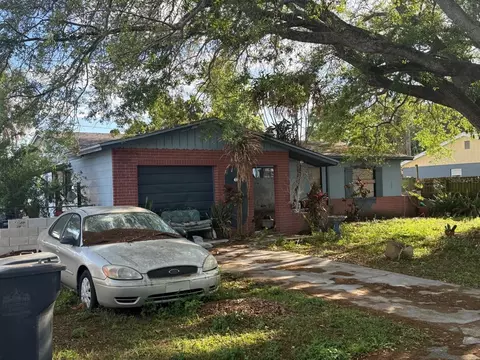 7413 Aripeka Dr, Tampa, FL 33619