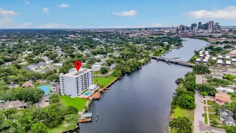 2780 N Riverside Dr #702, Tampa, FL 33602