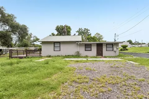 37732 Cecil Ln, Zephyrhills, FL 33542