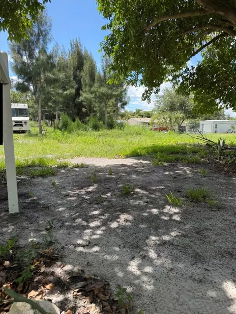 5497 Maze Dr, Punta Gorda, FL 33982
