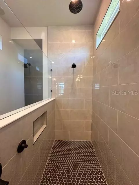 Bath - 17676 Foxtail Loop, Venice, FL 34293 photo 6 of 6