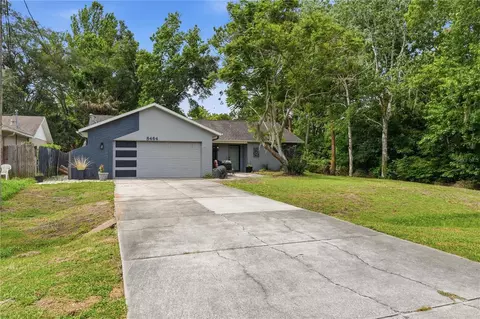 8464 W Bradshaw St, Homosassa, FL 34448