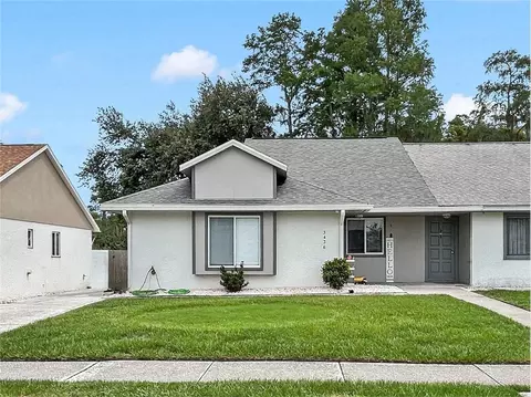 3426 SW Laurel Dale Dr, Tampa, FL 33618