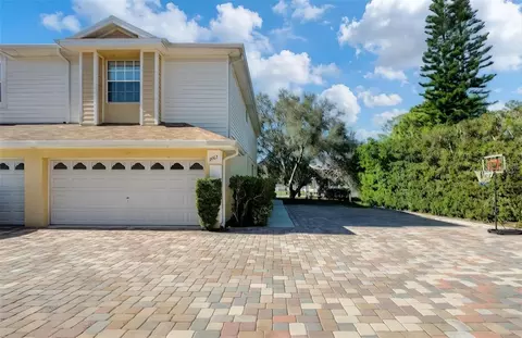 2982 Estancia Pl, Clearwater, FL 33761