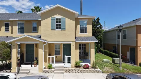 1967 Searay Shore Dr, Clearwater, FL 33763