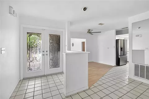 Entry Way - 1900 Stanton Ave, Largo, FL 33770 photo 2 of 3