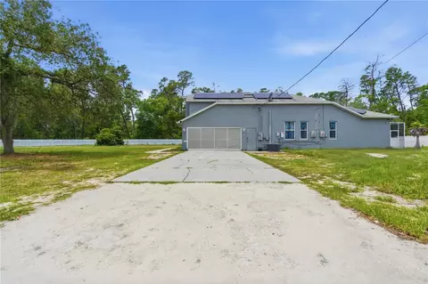 Exterior - 8424 Balm St, Weeki Wachee, FL 34607 photo 5 of 12