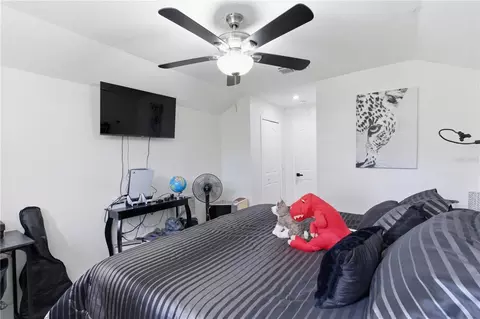 Bedroom - 8424 Balm St, Weeki Wachee, FL 34607 photo 8 of 10