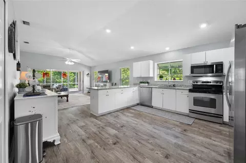 Kitchen - 7740 Craighurst Loop, Trinity, FL 34655 photo 1 of 3