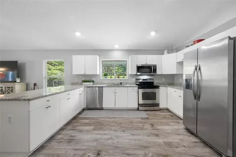 Kitchen - 7740 Craighurst Loop, Trinity, FL 34655 photo 2 of 3