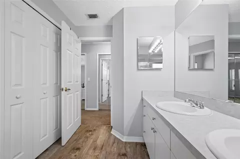 Entry Way - 7740 Craighurst Loop, Trinity, FL 34655 photo 6 of 8