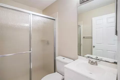 Bath - 12712 Longcrest Dr, Riverview, FL 33579 photo 3 of 3