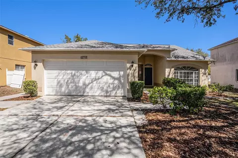 Exterior - 12712 Longcrest Dr, Riverview, FL 33579 photo 2 of 5