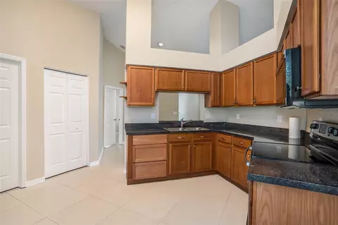 Kitchen - 12712 Longcrest Dr, Riverview, FL 33579 photo 3 of 3