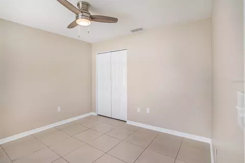 Bedroom - 12712 Longcrest Dr, Riverview, FL 33579 photo 5 of 6