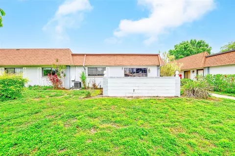 5045 70th Pl N #5045, Pinellas Park, FL 33781