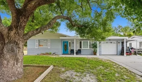 4344 Oak Bluff Ave, Holiday, FL 34691