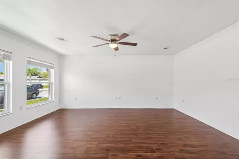 Living - 2959 Maple Ct, Dunedin, FL 34698 photo 12 of 17