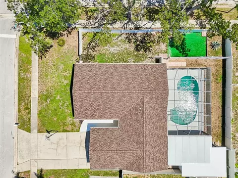 View/Area - 2959 Maple Ct, Dunedin, FL 34698 photo 1 of 5