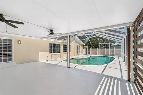 Exterior - 2959 Maple Ct, Dunedin, FL 34698 photo 13 of 15