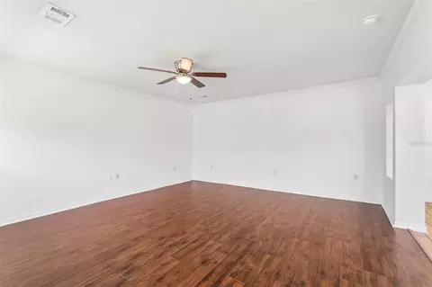 Living - 2959 Maple Ct, Dunedin, FL 34698 photo 13 of 17