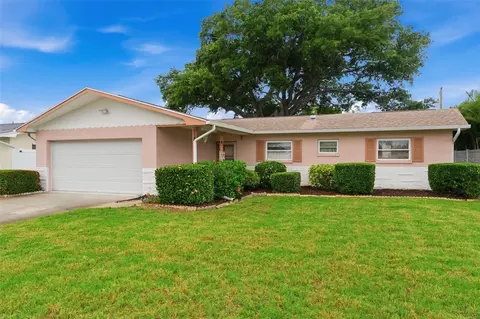 8566 108th Way, Seminole, FL 33772