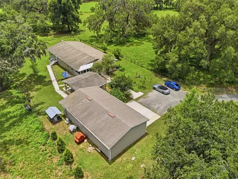 9468 Janmar Rd, Dade City, FL 33525
