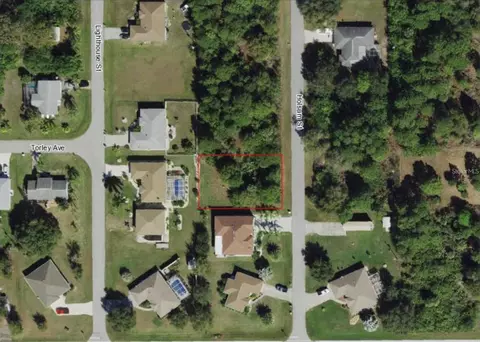 7239 Holsum St, Englewood, FL 34224