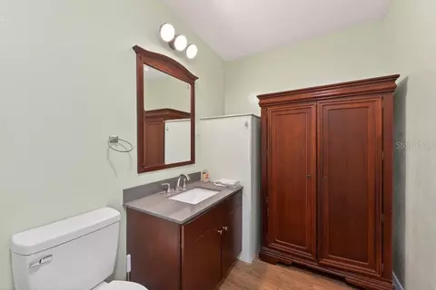 Bath - 5127 Pine St, Seffner, FL 33584 photo 3 of 5