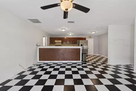 Living - 5127 Pine St, Seffner, FL 33584 photo 1 of 11