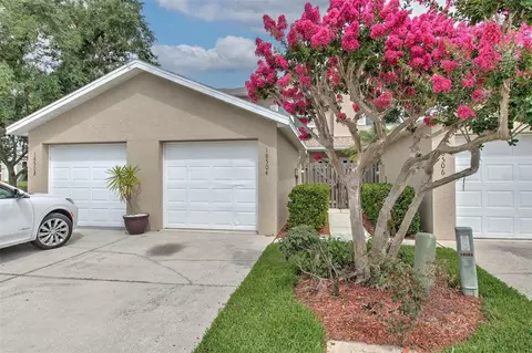 18504 Pebble Lake Ct, Tampa, FL 33647