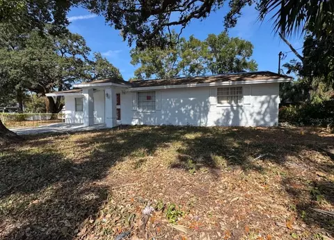 2620 E 33rd Ave, Tampa, FL 33610