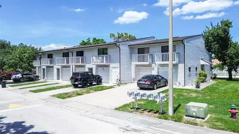 6204 92nd Pl N #3705, Pinellas Park, FL 33782
